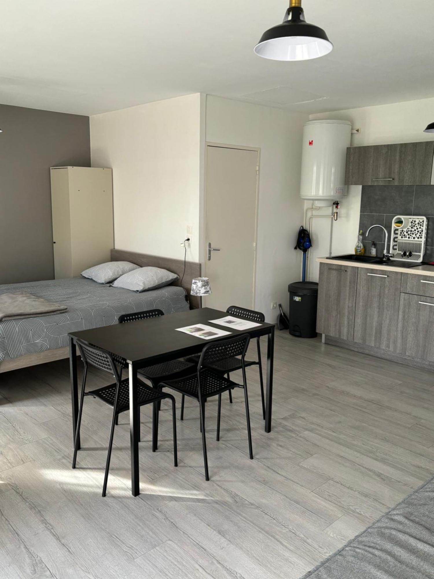 Studio Pivoine Avec Terrasse A Proximite De Metz Dış mekan fotoğraf